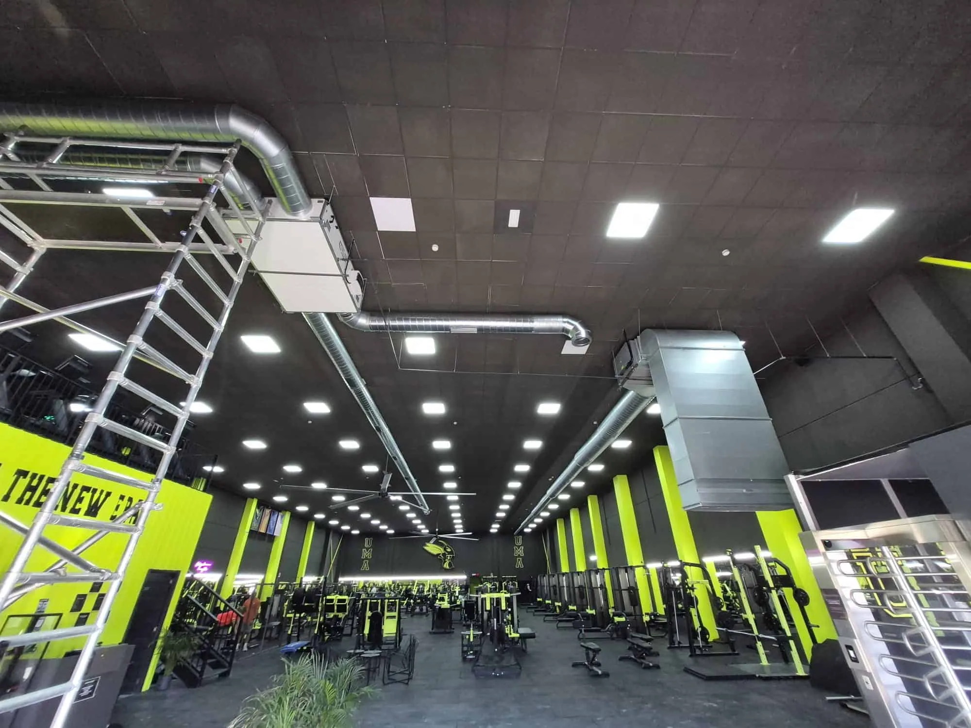 Ventilación en gimnasio